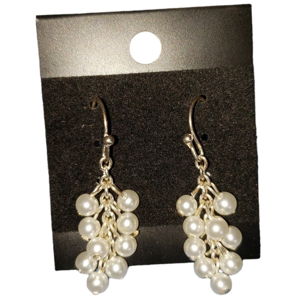 5/10 Dangle grape style pearl drop earrings